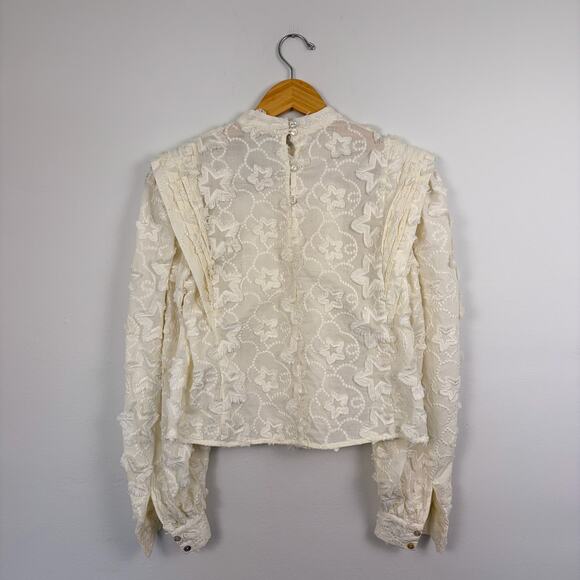 FARM Rio Cream Textured Blouse - Picture 8 of 8
